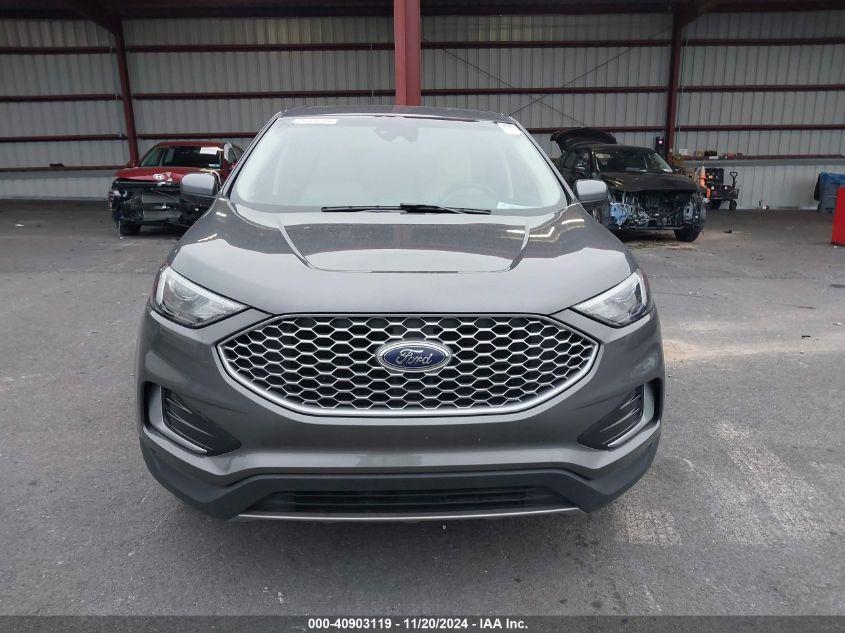 FORD EDGE SEL 2023