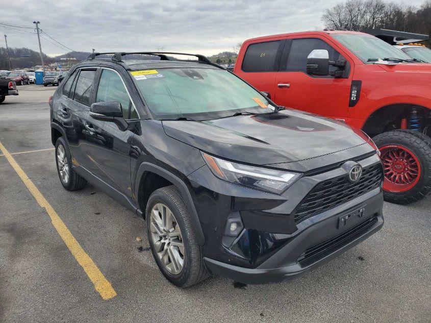 TOYOTA RAV4 XLE PREMIUM 2022