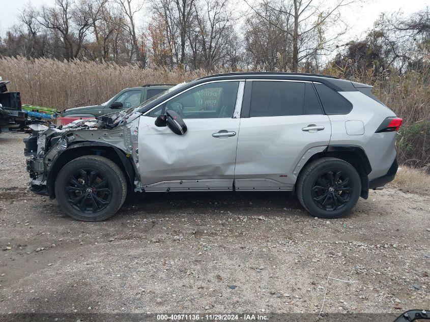 TOYOTA RAV4 HYBRID XSE 2022