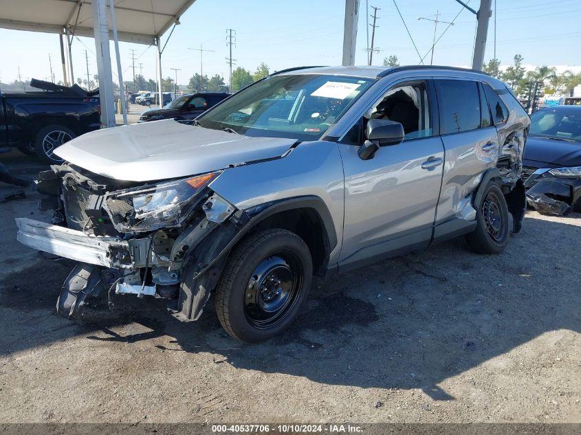 TOYOTA RAV4 LE 2021