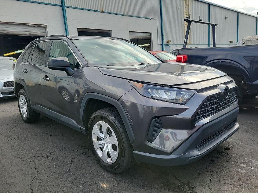 TOYOTA RAV4 LE 2021