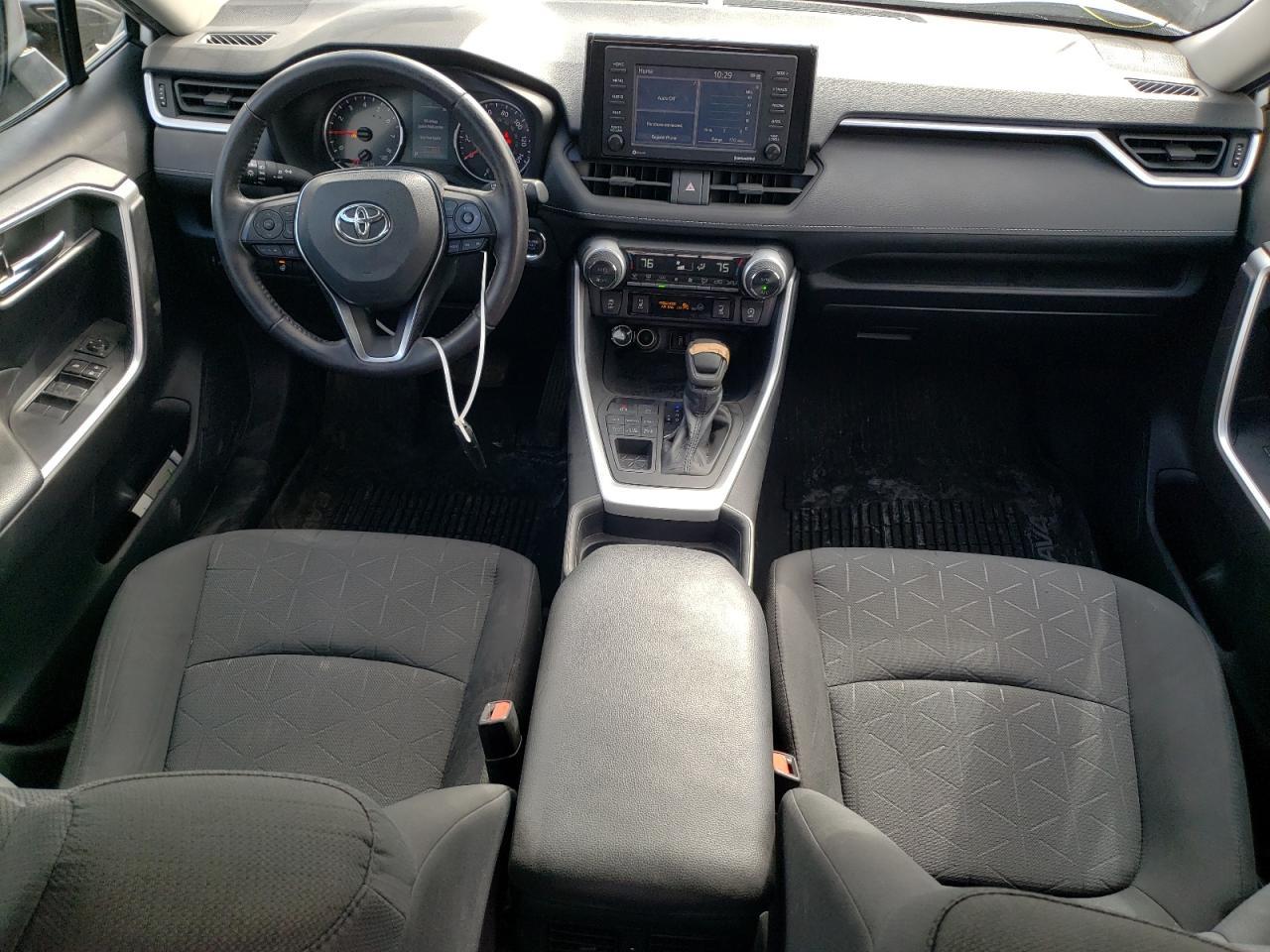 TOYOTA RAV4 XLE XLE 2020