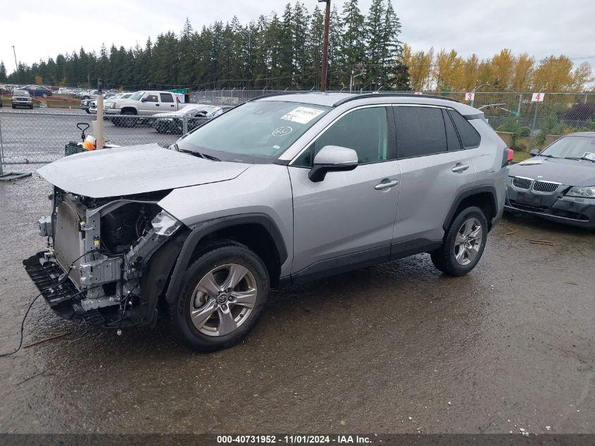 TOYOTA RAV4 XLE 2023