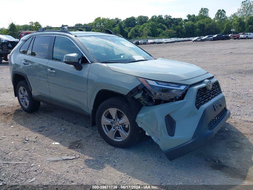 TOYOTA RAV4 XLE 2023