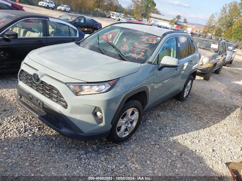 TOYOTA RAV4 XLE 2021