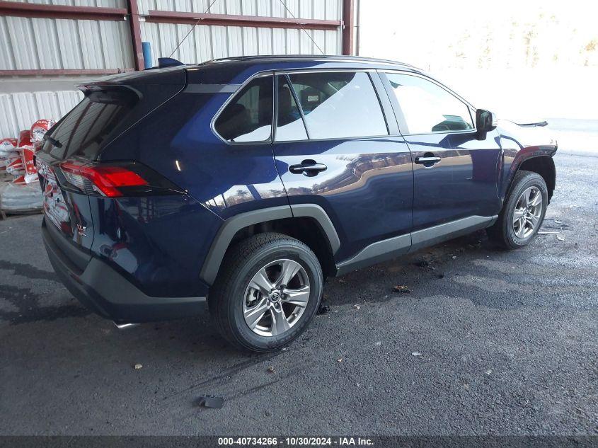 TOYOTA RAV4 XLE 2023