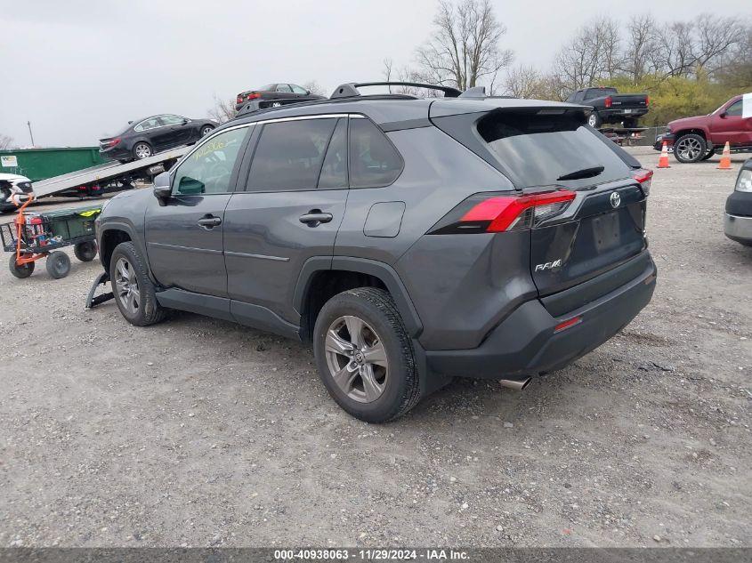 TOYOTA RAV4 XLE 2024