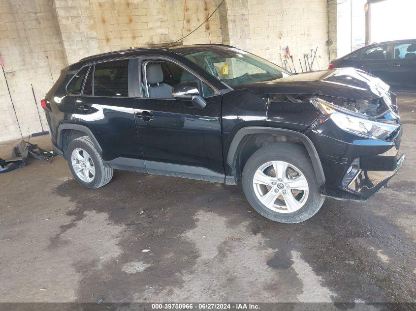 TOYOTA RAV4 XLE 2020