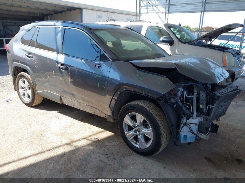 TOYOTA RAV4 XLE 2021