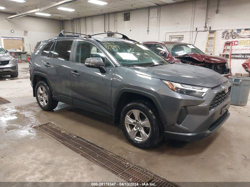 TOYOTA RAV4 XLE 2022