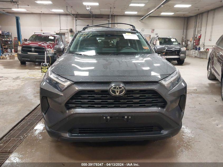 TOYOTA RAV4 XLE 2022