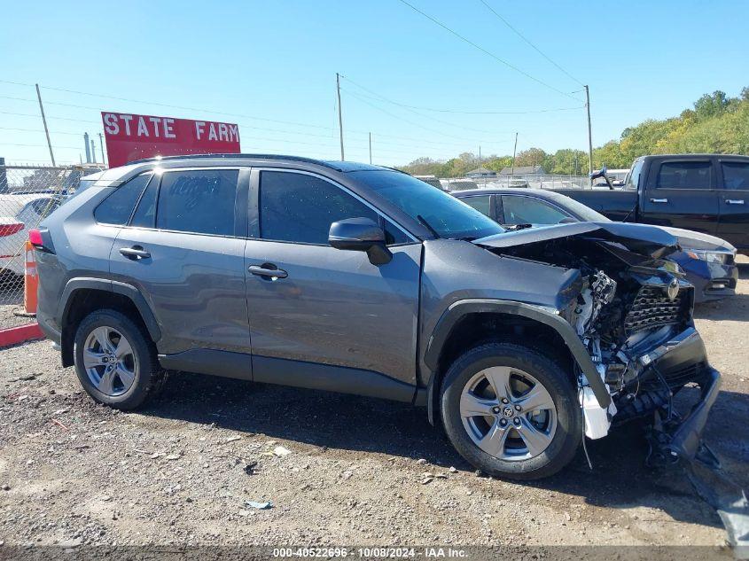 TOYOTA RAV4 XLE 2023