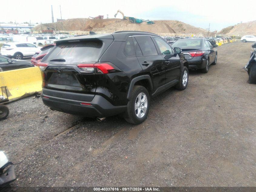 TOYOTA RAV4 XLE 2020