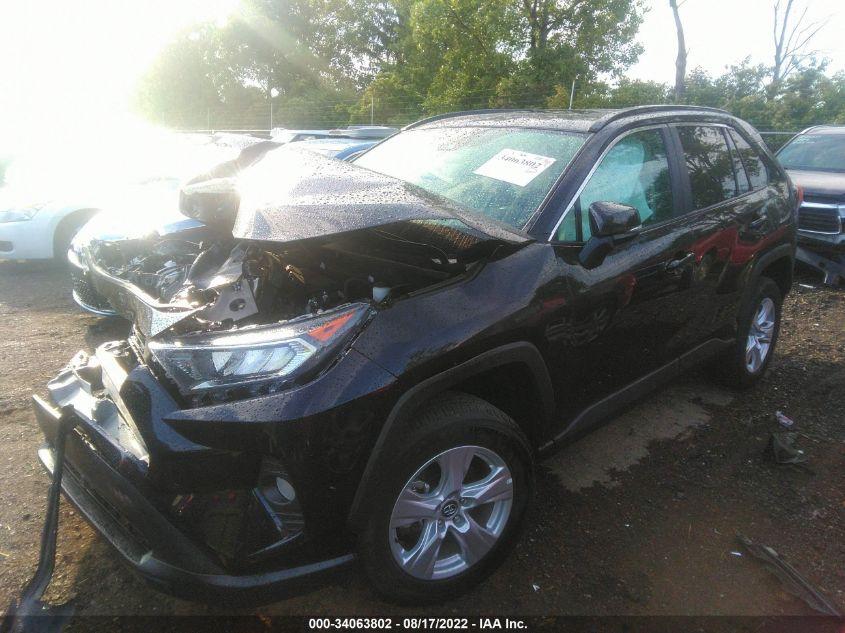 TOYOTA RAV4 XLE 2021