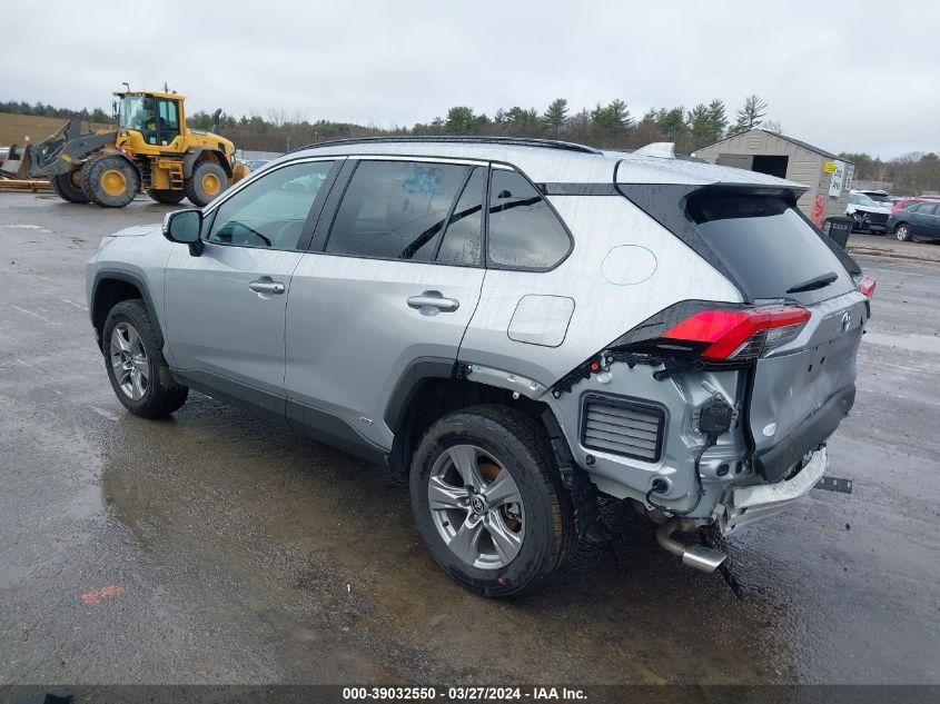 TOYOTA RAV4 XLE/WOODLAND EDITION 2024