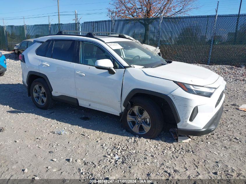 TOYOTA RAV4 HYBRID XLE 2024