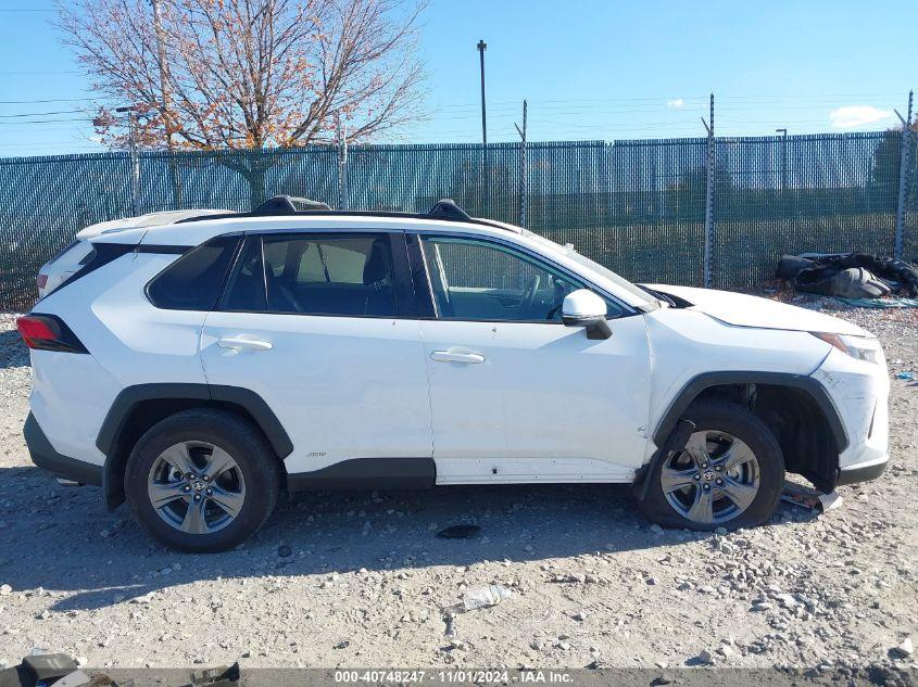 TOYOTA RAV4 HYBRID XLE 2024