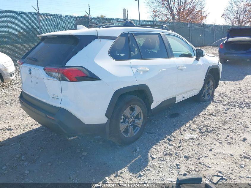 TOYOTA RAV4 HYBRID XLE 2024