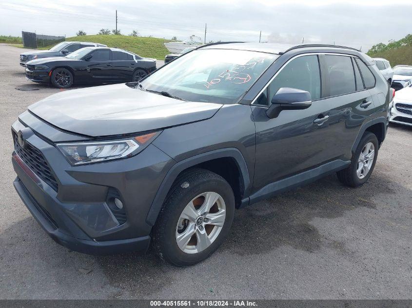 TOYOTA RAV4 XLE 2020