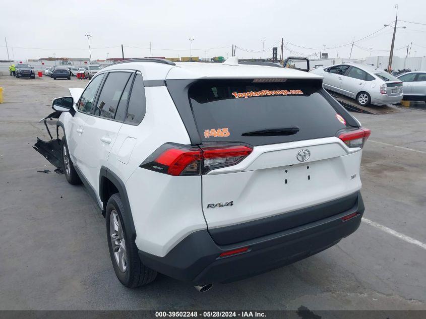 TOYOTA RAV4 XLE 2022