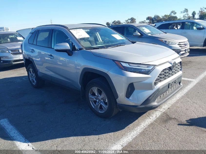 TOYOTA RAV4 XLE 2022