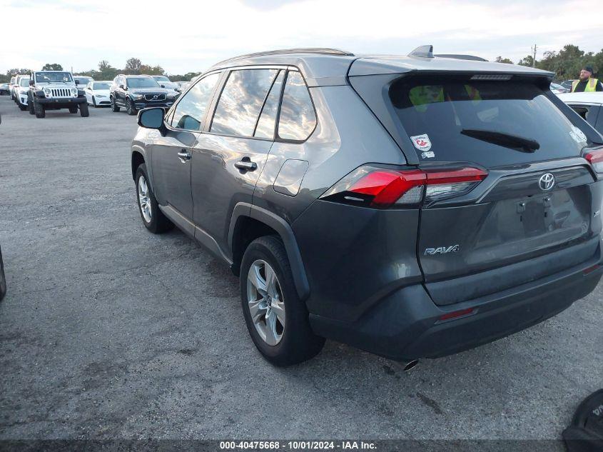 TOYOTA RAV4 XLE 2020