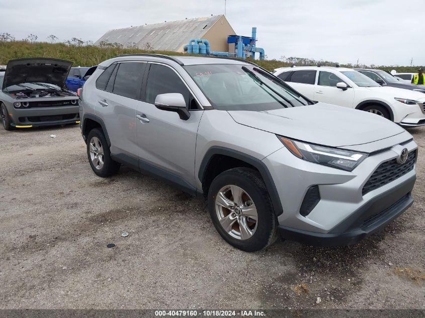 TOYOTA RAV4 XLE 2022