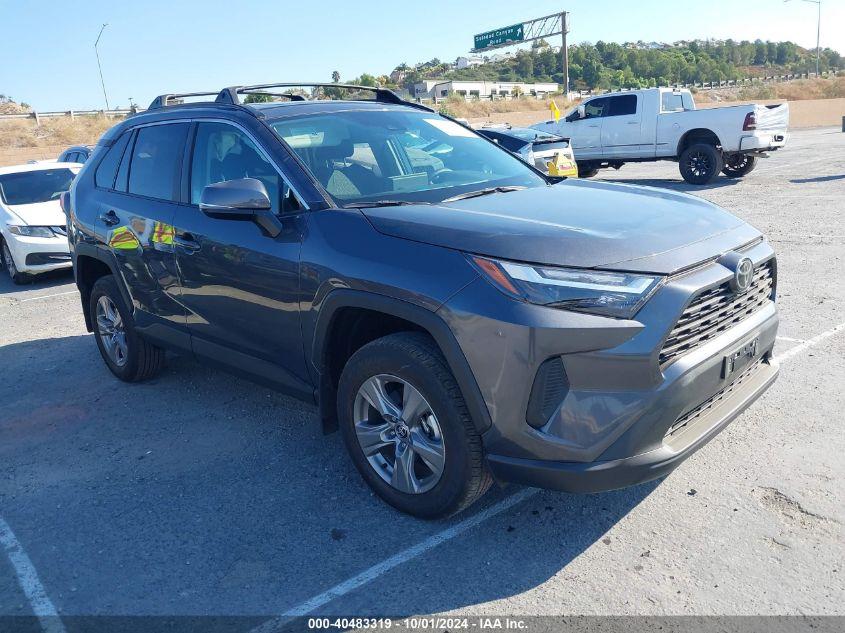 TOYOTA RAV4 XLE 2024