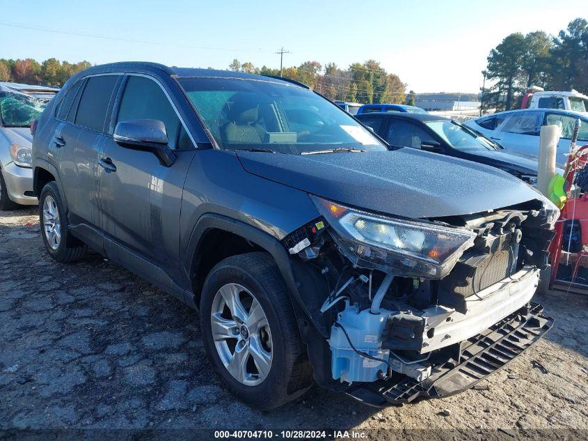 TOYOTA RAV4 XLE 2021