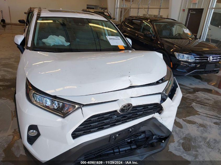 TOYOTA RAV4 XLE 2021