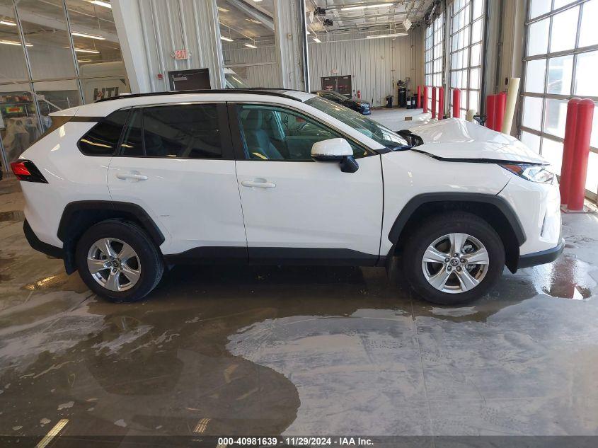 TOYOTA RAV4 XLE 2021