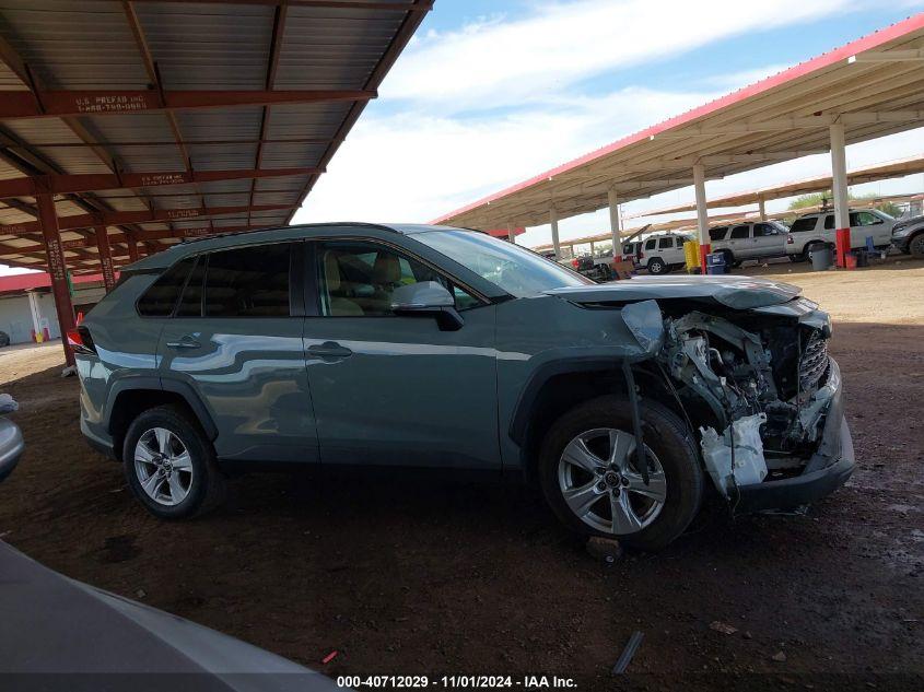 TOYOTA RAV4 XLE 2021