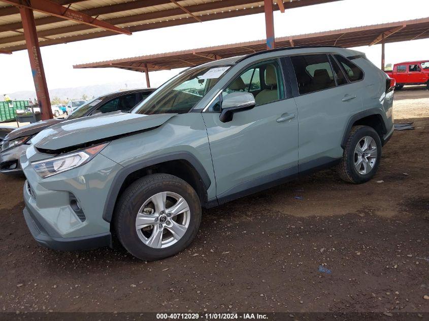 TOYOTA RAV4 XLE 2021