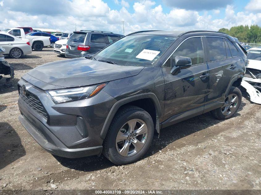 TOYOTA RAV4 XLE 2023