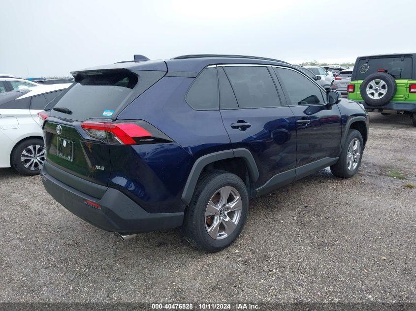 TOYOTA RAV4 XLE 2022