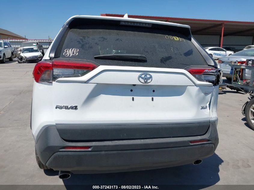 TOYOTA RAV4 XLE/XLE PREMIUM 2021