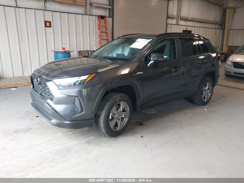 TOYOTA RAV4 XLE 2023