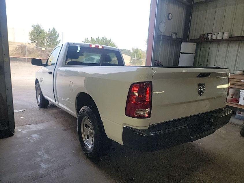 RAM 1500 CLASSIC TRADESMAN  4X2 8' BOX 2022