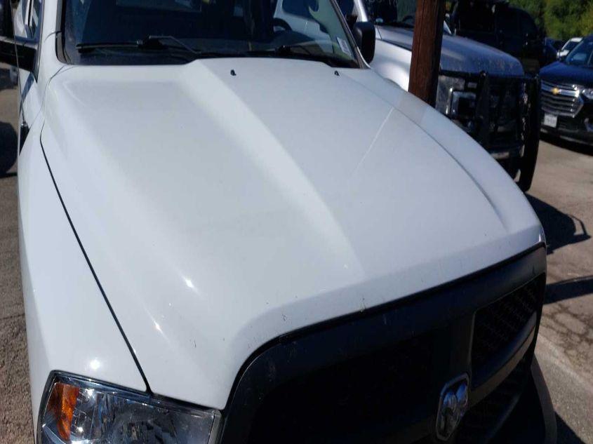 RAM 1500 CLASSIC TRADESMAN  4X2 8' BOX 2023