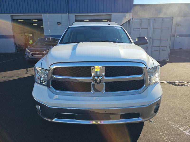 RAM 1500 CLASSIC TRADESMAN  4X2 8' BOX 2023