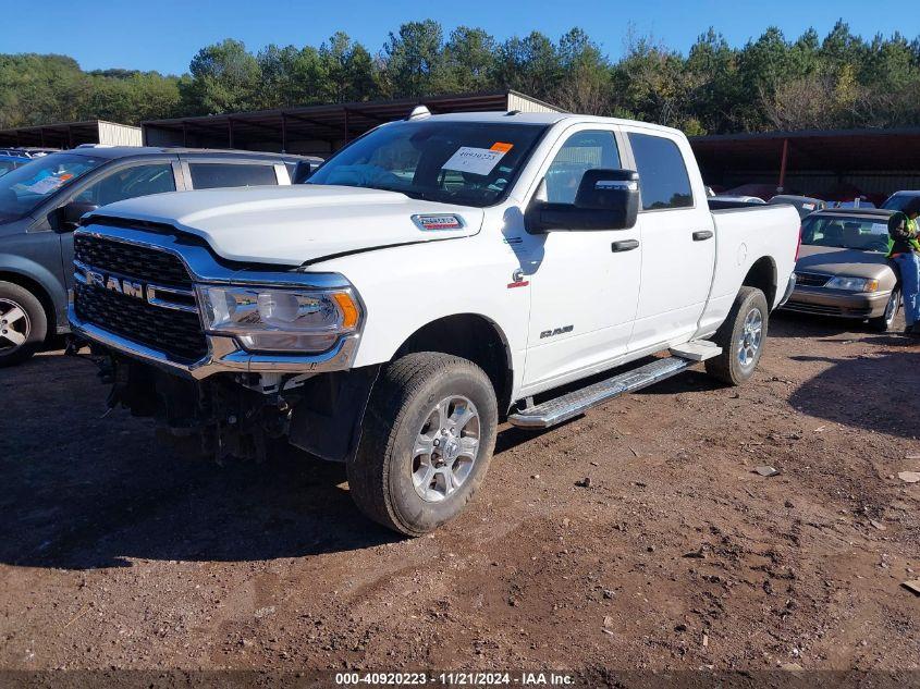 RAM 2500 BIG HORN 2024