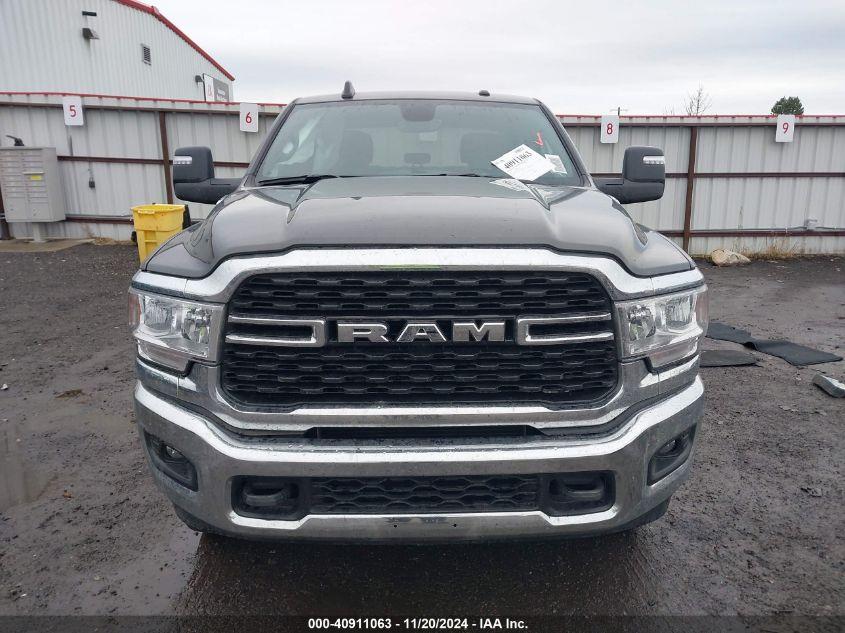 RAM 2500 BIG HORN  4X4 6'4 BOX 2024