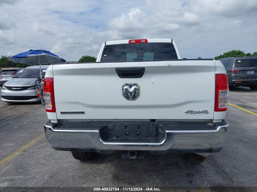 RAM 2500 BIG HORN  4X4 6'4 BOX 2024