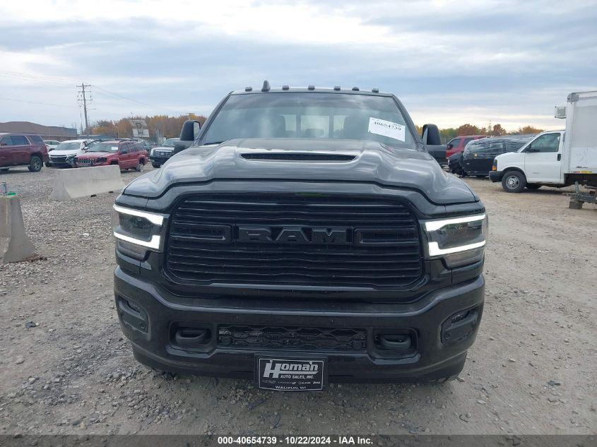 RAM 2500 LARAMIE  4X4 6'4 BOX 2024