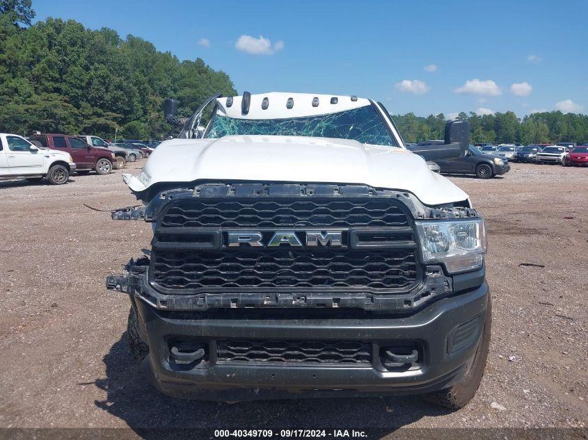 RAM 2500 TRADESMAN  4X4 8' BOX 2022