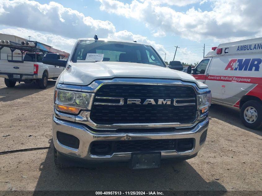 RAM 2500 BIG HORN  4X4 8' BOX 2022