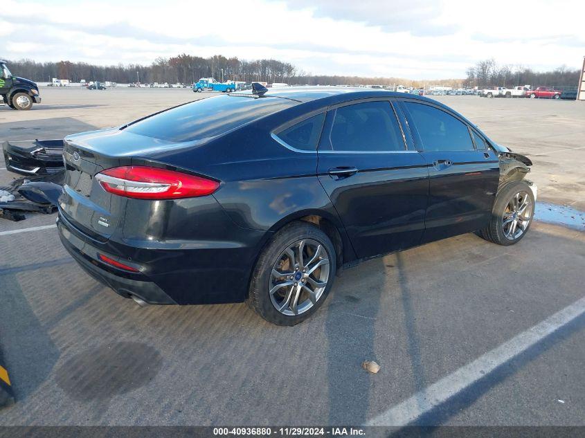 FORD FUSION SEL 2020