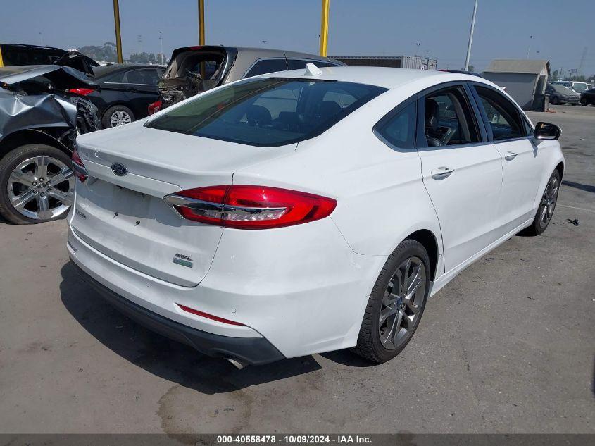 FORD FUSION SEL 2020