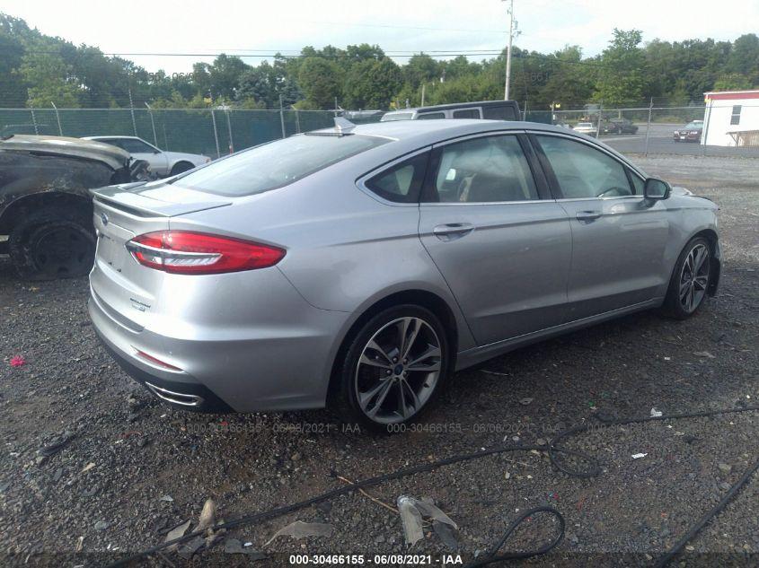 FORD FUSION TITANIUM 2020