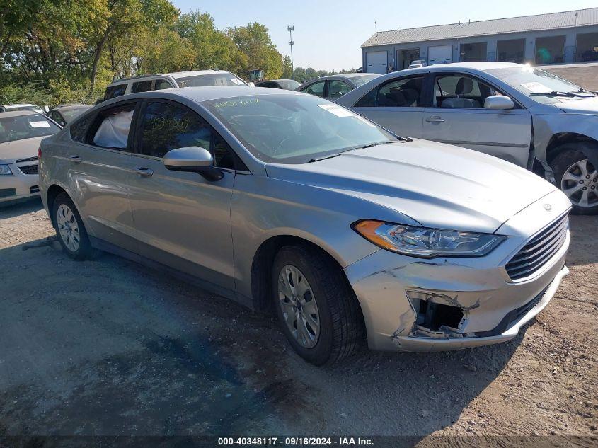 FORD FUSION S 2020